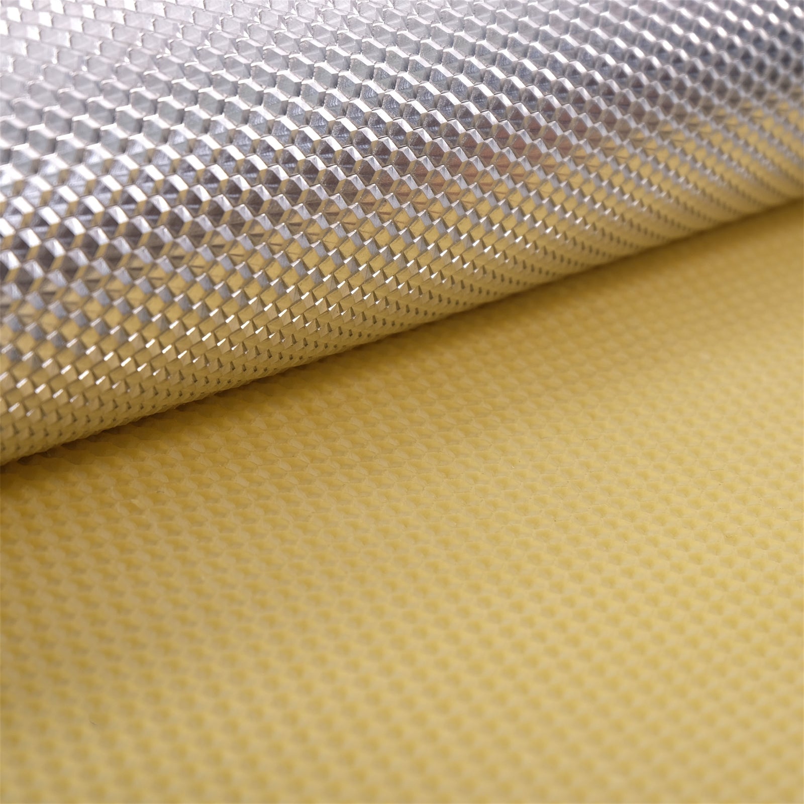 BIENENWACHS MITTELWAND PRÄGEWALZE XT31A | 31cm 4,9mm Imker Wachswalze