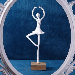 BALLERINA SKULPTUR "BALLETT II" | Weiß | Ballett Tänzerin Pirouette